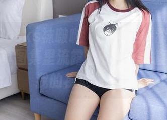 BoBoSocks袜啵啵 – 这才是甜甜圈！死库水写真图集里流露出的张扬，直接冲击我的视觉神经。