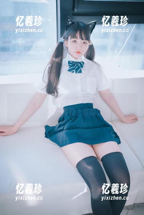 Jenny(정제니)的牛仔裤：图库里的不羁风，精选应该带上你的勇气。