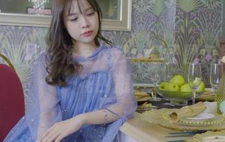 Ligui丽柜 – 浴室风云：兔子图包里的水花四溅！