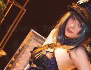私拍小天地：跟随Luisa_零纱一起探访兔女郎阿尔托莉雅的奇妙冒险！
