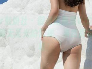 MiStar魅妍社 – 御姐陈雅漫VICKY的写真，打破无圣光的常规，果然别有一番风味！