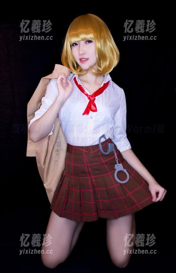 双马尾J高清写真集：看MissWarmJ如何靠双马尾撩翻整片海洋。