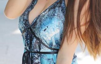 MyGirl美媛馆 – 一穿上粉色毛衣，糯美子Mini就像春天的风，吹进了我的心里——写真合集！