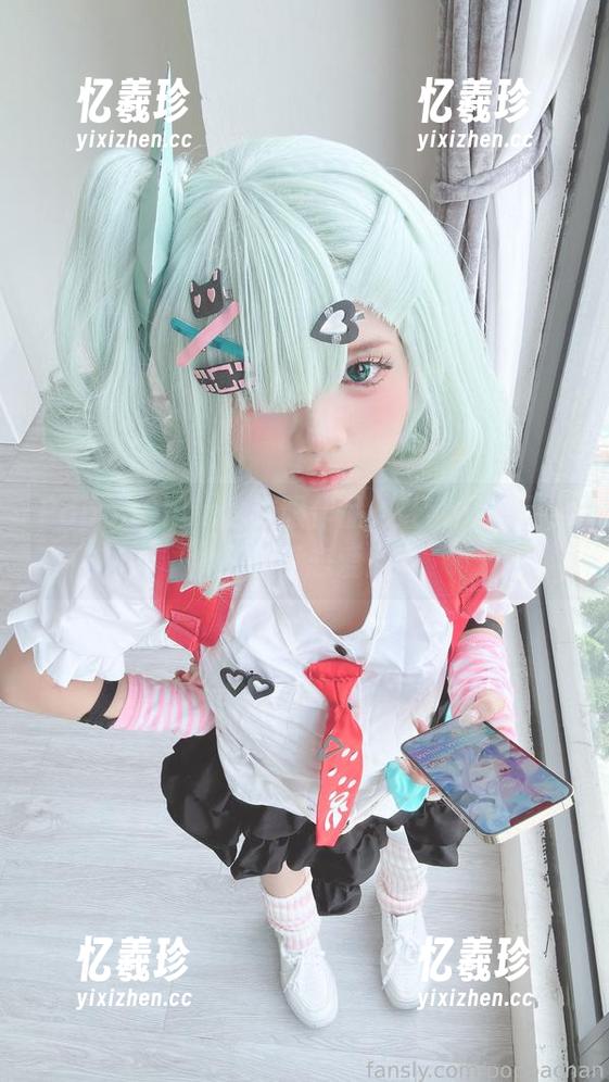 PoppaChan的校服作品，让我又想上学又想谈恋爱！