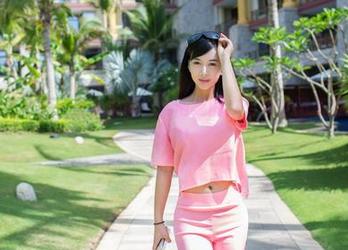 TuiGirl推女郎 – 怎么可能？冯雨芝的办公室套图资源竟然这么精彩！
