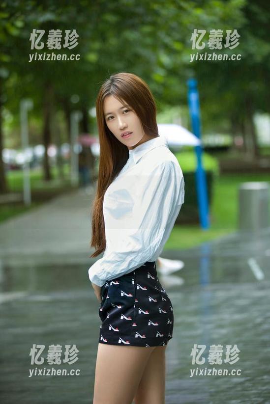 TuiGirl推女郎 - 新图集！赵惟依礼服造型，真是让人觉得‘我怎么这么普通’！