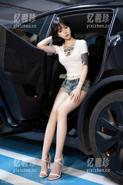 XIAOYU语画界-程程程 XIAOYU语画界 - 从未见过的粉色护士装,程程程真是个穿搭天才!附赠无圣光图集!