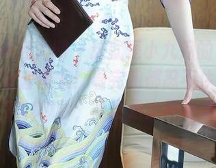 Xiuren秀人网 – 这就是小九月的“玲珑娇媚”全套图集！看完我都忍不住想给她打个100分，简直是人间绝色！