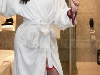Xiuren秀人网 – 不在狩猎，但看到糯美子MINIbabe在线的清纯美图有点心跳！