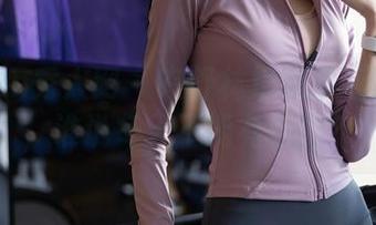 Xiuren秀人网 – 在舒林培的圣诞图集里，谁说冬天不能有色彩？