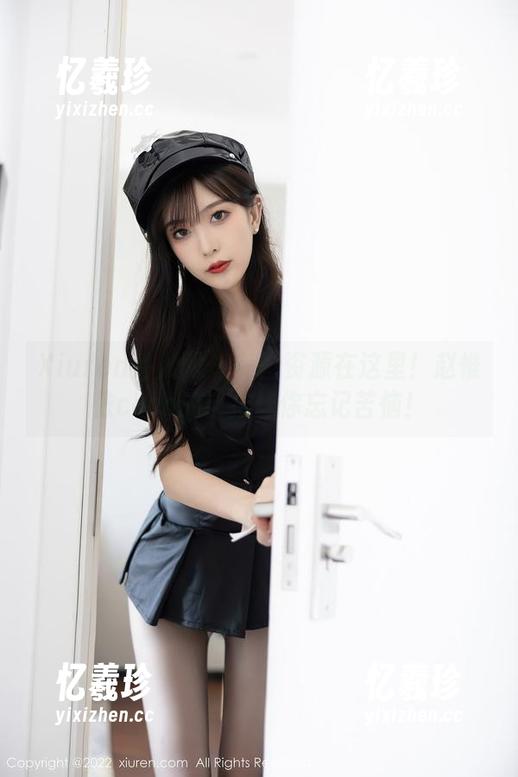 Xiuren秀人网 - 美图资源在这里！赵惟依coco的自拍让你忘记苦恼！