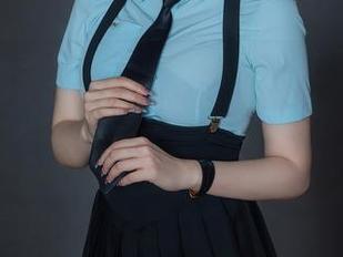 Xiuren秀人网 – 看见雨儿baby的兔女郎美图，心里五味杂陈，只能用“分享”来缓解尴尬。