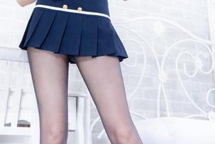 beautyleg – 精选Brindy的牛仔裤：她的搭配有种不说出来却让人心动的味道。