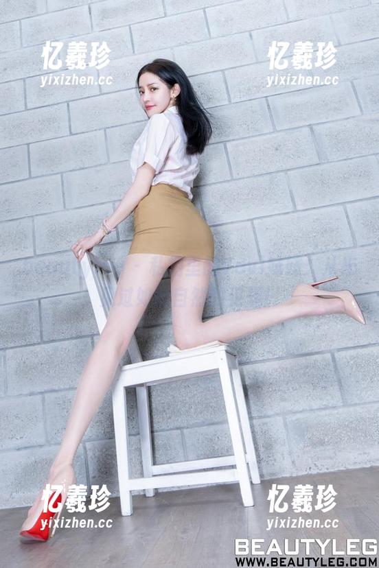 beautyleg-Vevi beautyleg - 私拍里的Vevi妹妹:从未见过如此自然的犯规!