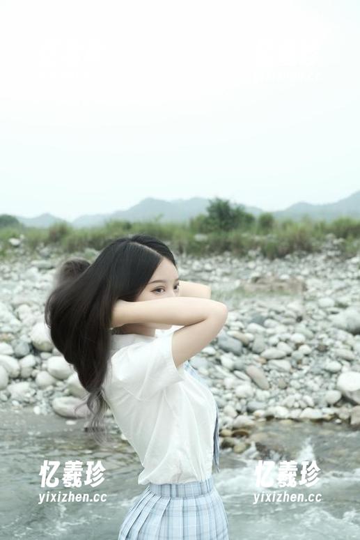 eloise软软 eloise软软欧尼的私拍:猫咪与套图,真的不愧是我的心头好