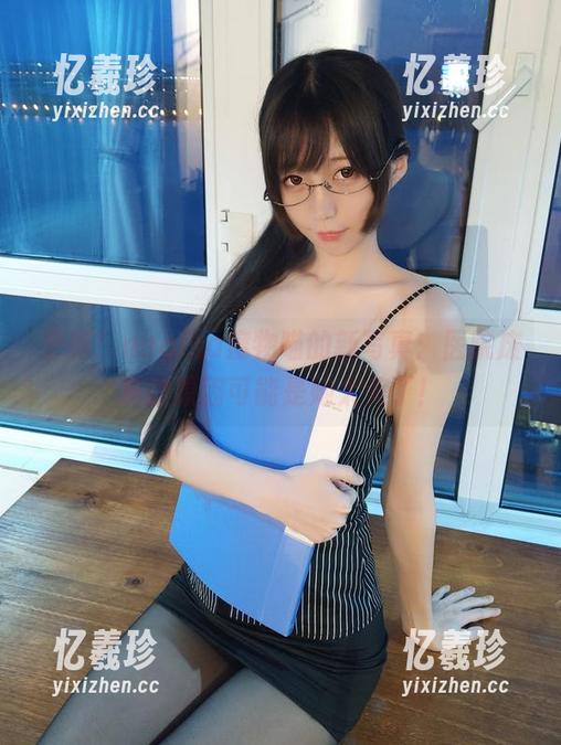 更新！nagisa魔物喵的新写真：医院废弃的原因可能是她太美了！
