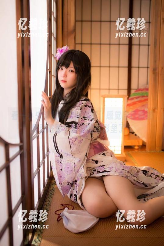 一小央泽 看一小央泽的体操服套图,感觉自己都被吸引进那个运动的幻影里了!