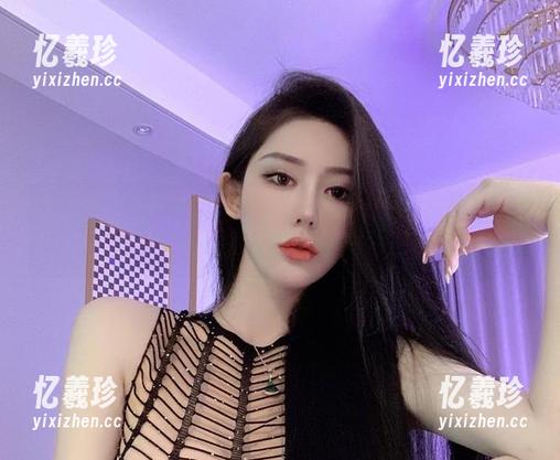 不爱笑的赛琳 微密圈 - 挑战低调:不爱笑的赛琳的兔女郎原图免费送,胆大的人都来!