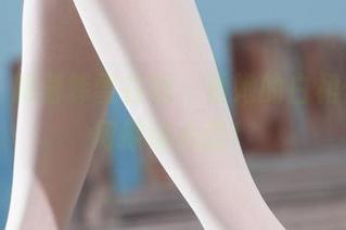 丽柜 – 跟着韩雪在线，看她的白裙作品如何撩动心弦！