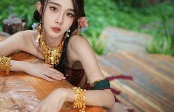 那些原图里流露的私房风情，余多多Dudu真的是个征服者，舰长版ASMR我服！