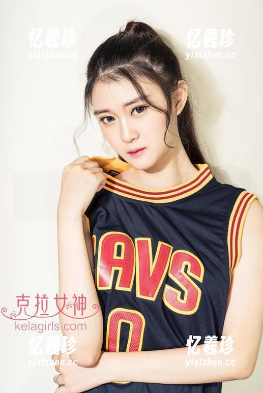 克拉女神 - 分享一份苏可可的奶牛套图：你的快乐我来负责！