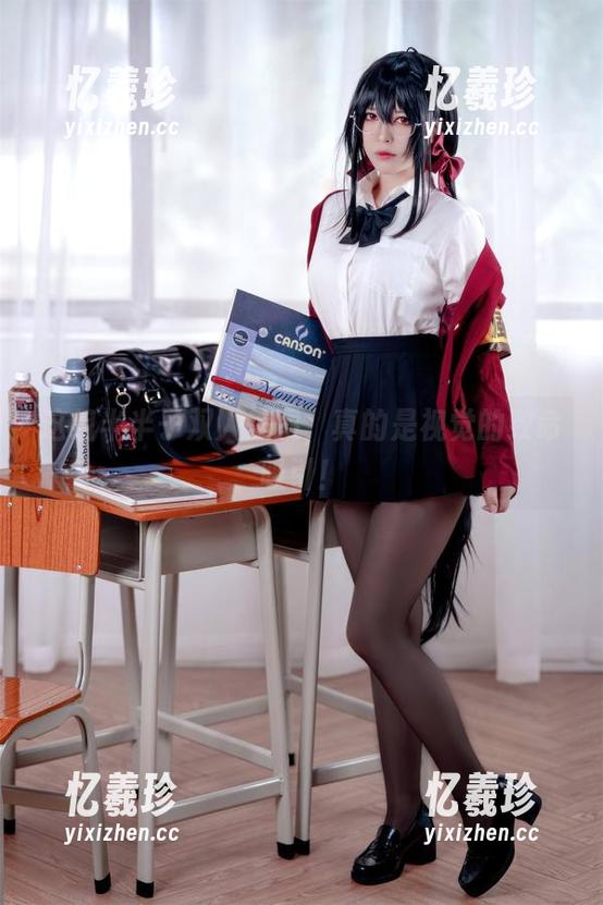 半半子 这组半半子双人美图,真的是视觉的致命吸引!