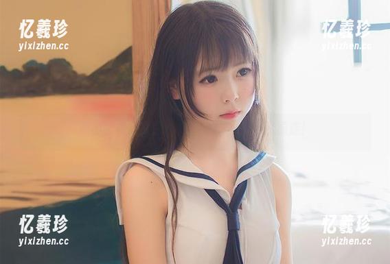向小圆 向小圆裸足美图:放下烦恼,跟着资源走!