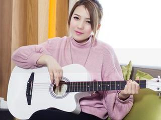 头条女神 – 从泳装看心情：火儿的私拍作品，不只是一组照片呦