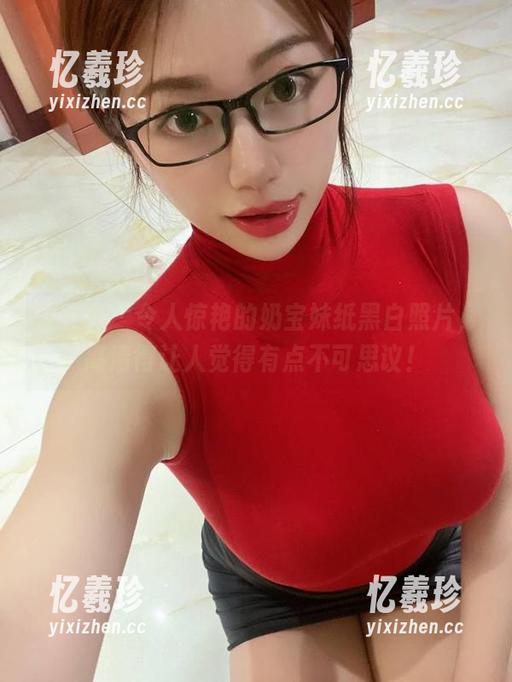 微密圈 - 令人惊艳的奶宝妹纸黑白照片，高清得让人觉得有点不可思议！