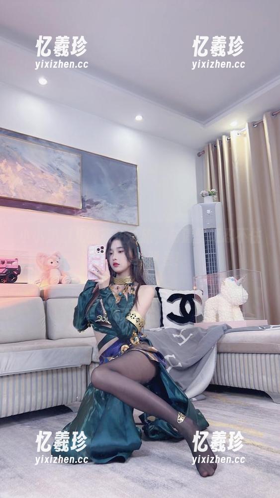 小小奶瓶儿的旅拍之旅，高清壁纸忍不住想一秒换背景！