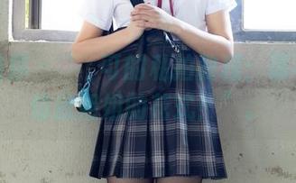 少女秩序 – “晞可的私拍教程：请不要模仿我姐姐的花式！”。