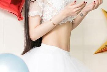 尤果网 – 调皮又细腻：观看COCO可的死库水作品，感受那种微妙的暧昧。