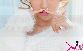 尤果网 – 小琪的女王写真集：给你的眼睛和心灵都准备了超豪华资源！
