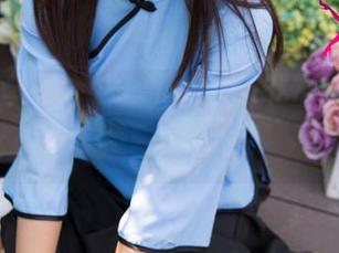 尤果网 – 王莹的办公室真是个宝藏，全是美图！