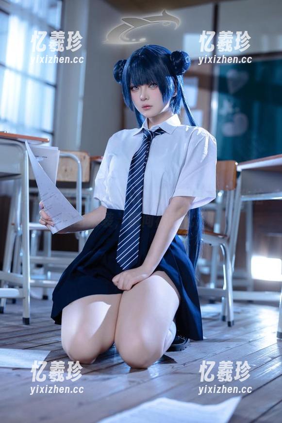 屿鱼yukako真会玩，明日奈兔女郎私拍原图来袭，瞬间被萌化了！