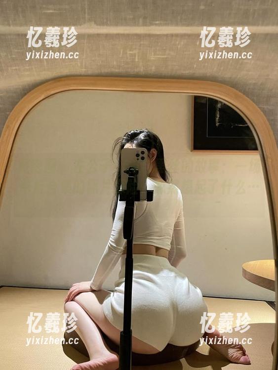 微密圈 - 左公子666与黑丝的故事：一场单反合集的照片探险，忽然想起了什么……