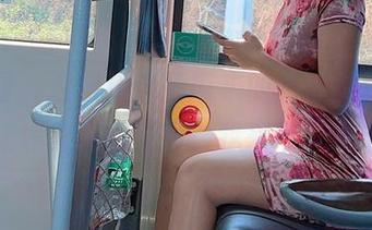 微密圈 – 这次张老师带来的蕾丝美图，绝对让你惊呼：免费？我来不及反应！