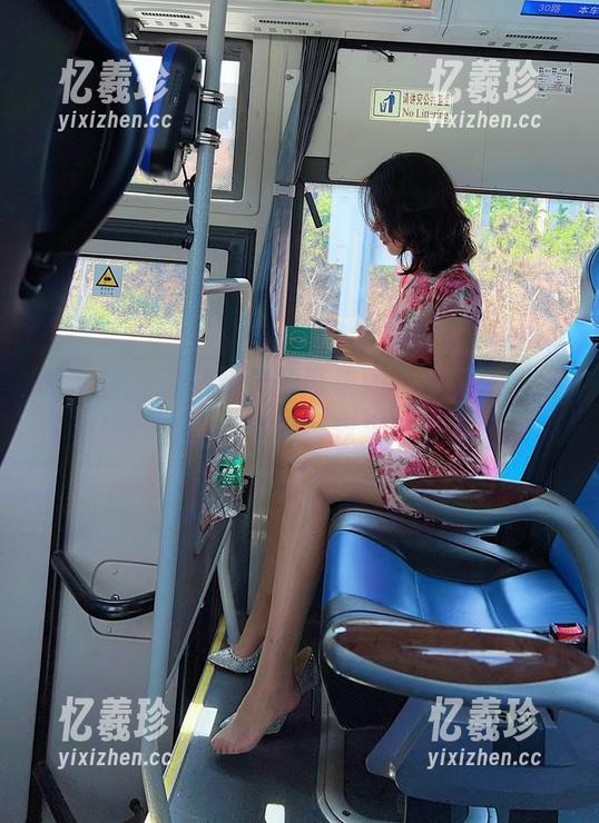 张老师 微密圈 - 这次张老师带来的蕾丝美图,绝对让你惊呼:免费?我来不及反应!