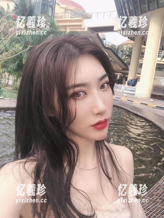 微密圈 - 高清来袭：林子喵Lynne的裤里丝换上了新衣