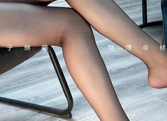 微密圈 – 林子琳喵轻松驾驭短裤，图库中的高清魅力一览无遗
