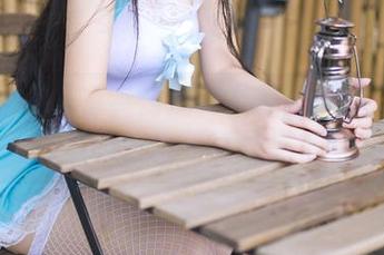 果团网 – 只有我知道！莫雅淇的夏天合集——图包里的惊喜简直让人心跳加速！
