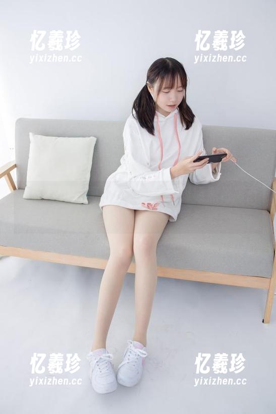 森萝财团 - 图片这么吸引，吸吸黑色简直是黑色系的女神！一起来看吧！