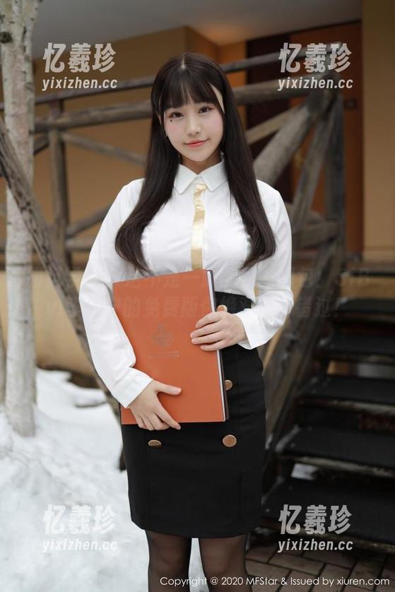 模范学院-SiByl李思宁 模范学院 - 这不是一般的黑丝图包!SiByl李思宁的免费版你绝对不能错过!