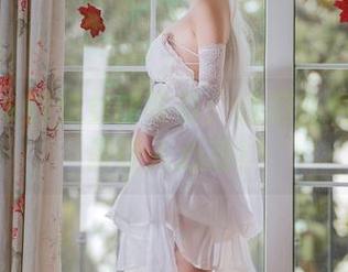 樱落酱w的兔女郎写真：这蔚蓝色调真的是让人心动！
