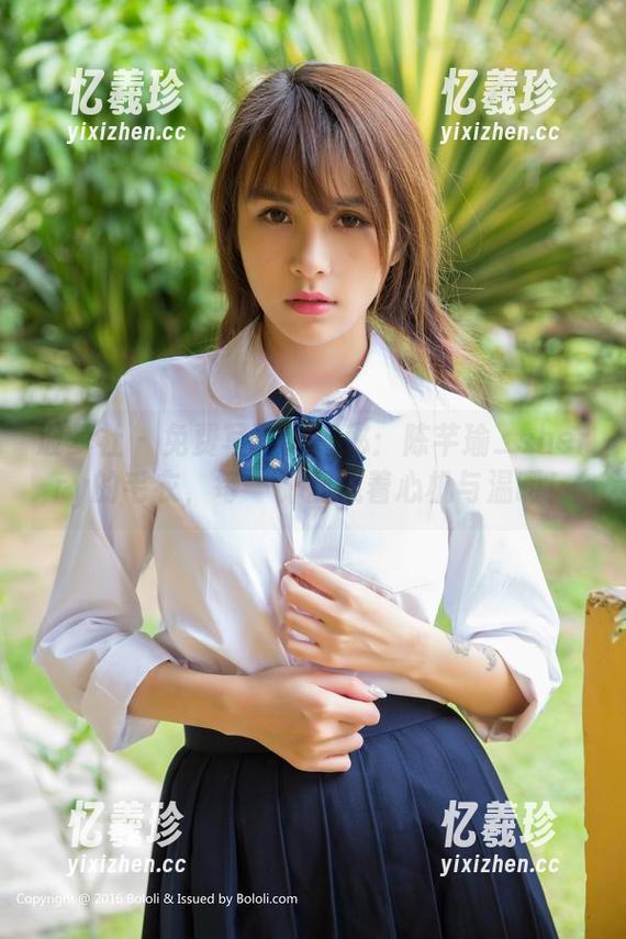 波萝社-陈芊瑜_sherry 波萝社 - 免费写真大揭秘:陈芊瑜_sherry的毛衣,每一针都藏着心机与温暖!