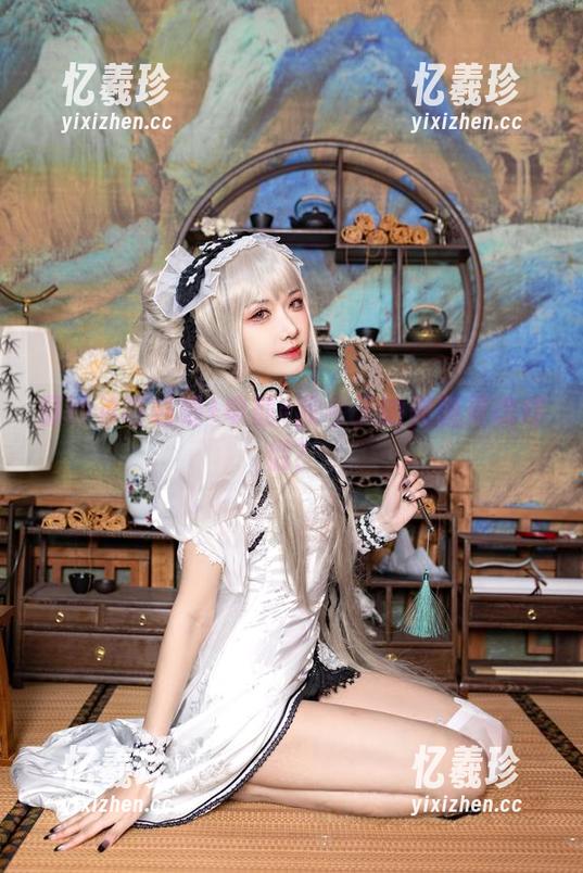 源纱希喵喵喵+申鹤=我今天的美图灵魂伴侣？