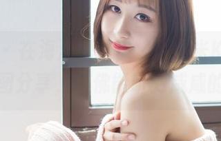 爱蜜社 – 在海浪间漫步，赵小米Kitty水手服美图分享，仿佛能听到咸咸的海风。