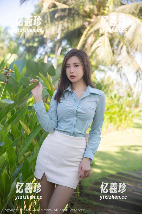 秀人网 - 揭秘FoxYini孟狐狸的粉色世界：精选原图，少女心满满！