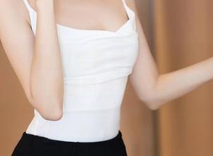 秀人网 – 你绝对要看看！卡卡酱的女王写真，免费照片让你惊艳！