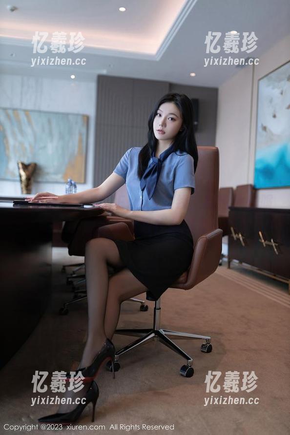 秀人网-大琪琪Emily 秀人网 - 大琪琪Emily在线:高清体操服,想问问这是什么魔力?